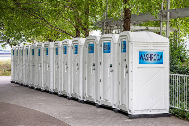 Portable Toilet Options We Offer in Ormond Beach, FL